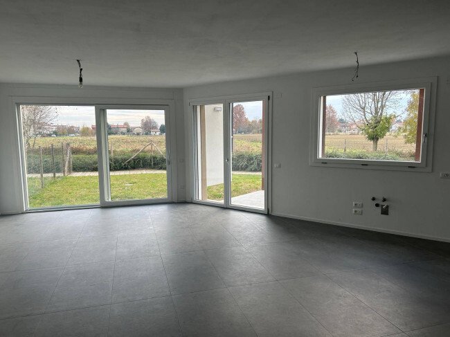 House in Center, Mogliano Veneto, Veneto 2 - 16923062