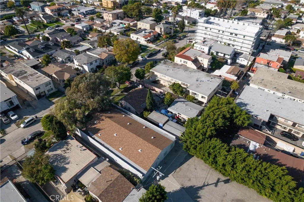 Los Angeles, California, United States 5 - 16924863