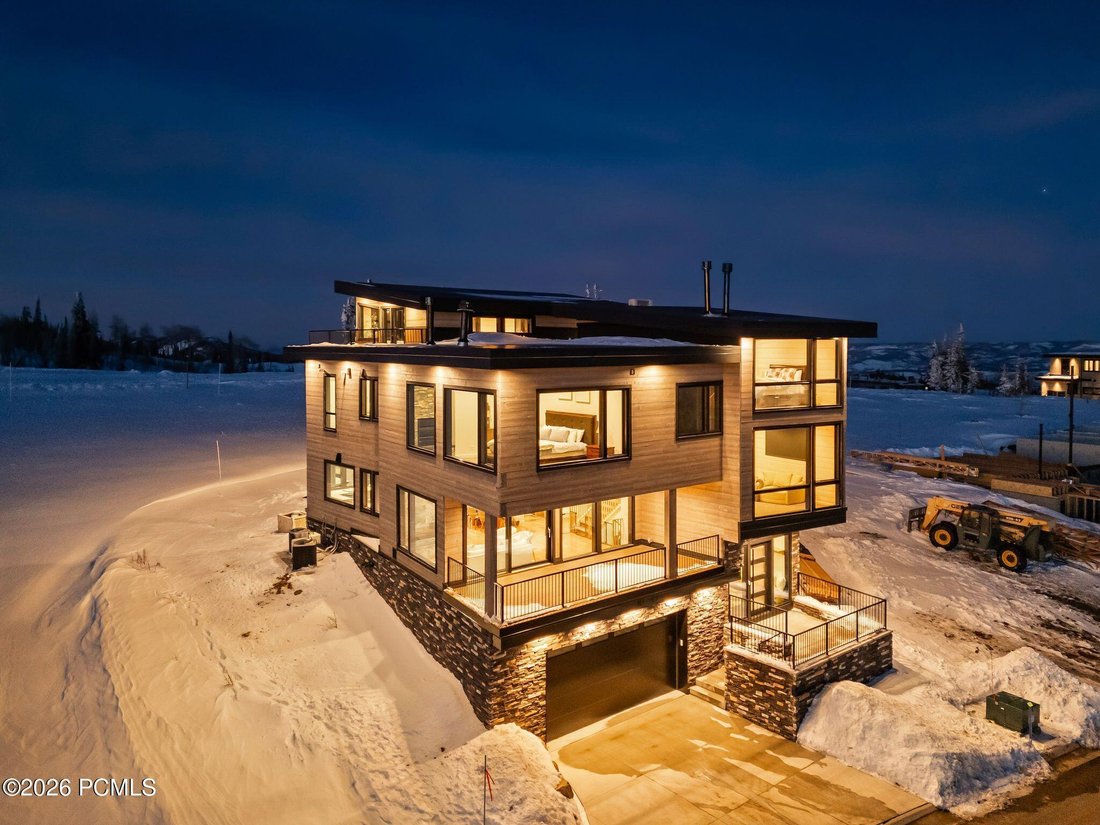 House in Eden, Utah, United States 5 - 16925628