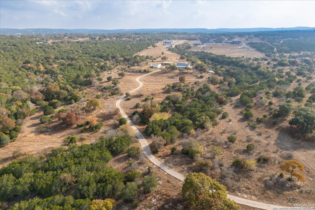 Farm Ranch in Boerne, Texas, United States 2 - 16925740