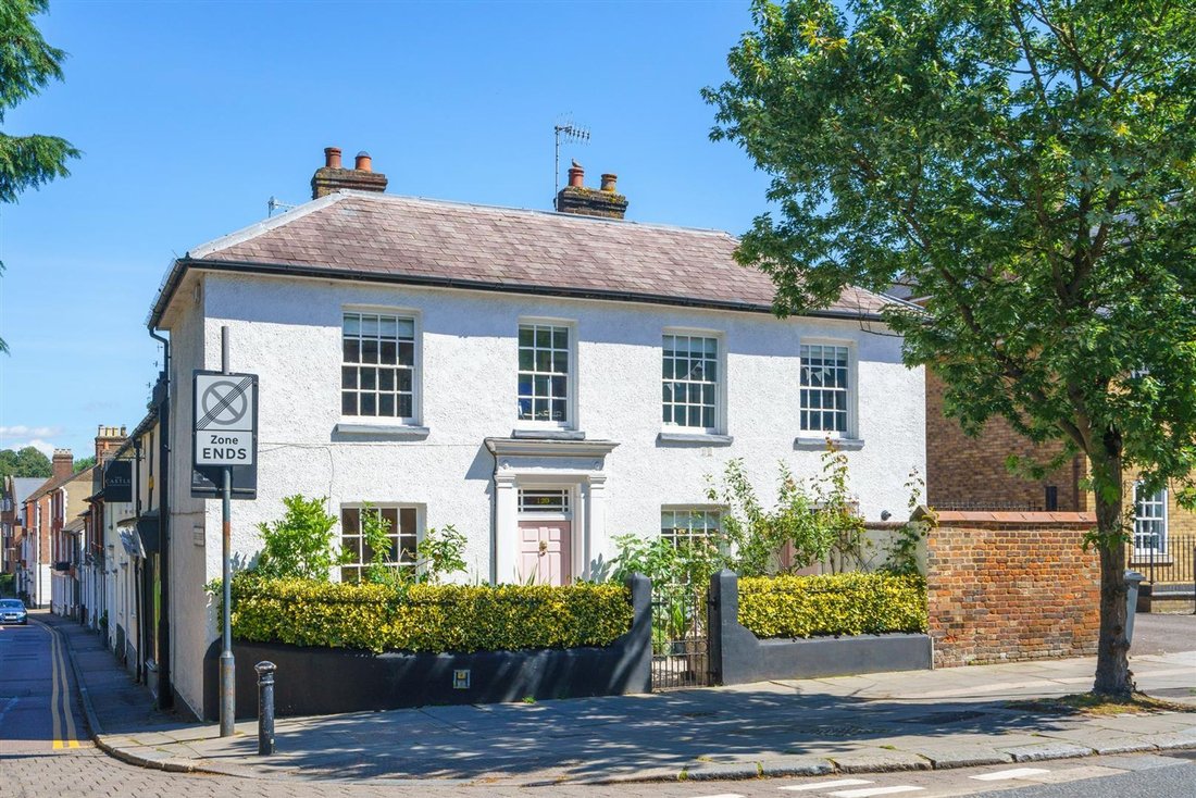 House in Haresfoot Park, Berkhamsted, England 1 - 16925203