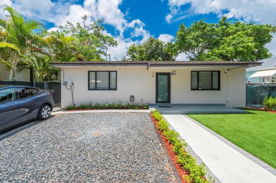 House in Miami, Florida, United States 4 - 16925100