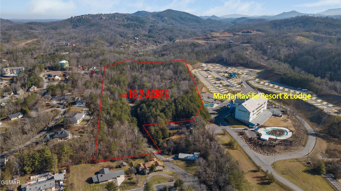 Farm Ranch in Pigeon Forge, Tennessee, United States 2 - 16925777
