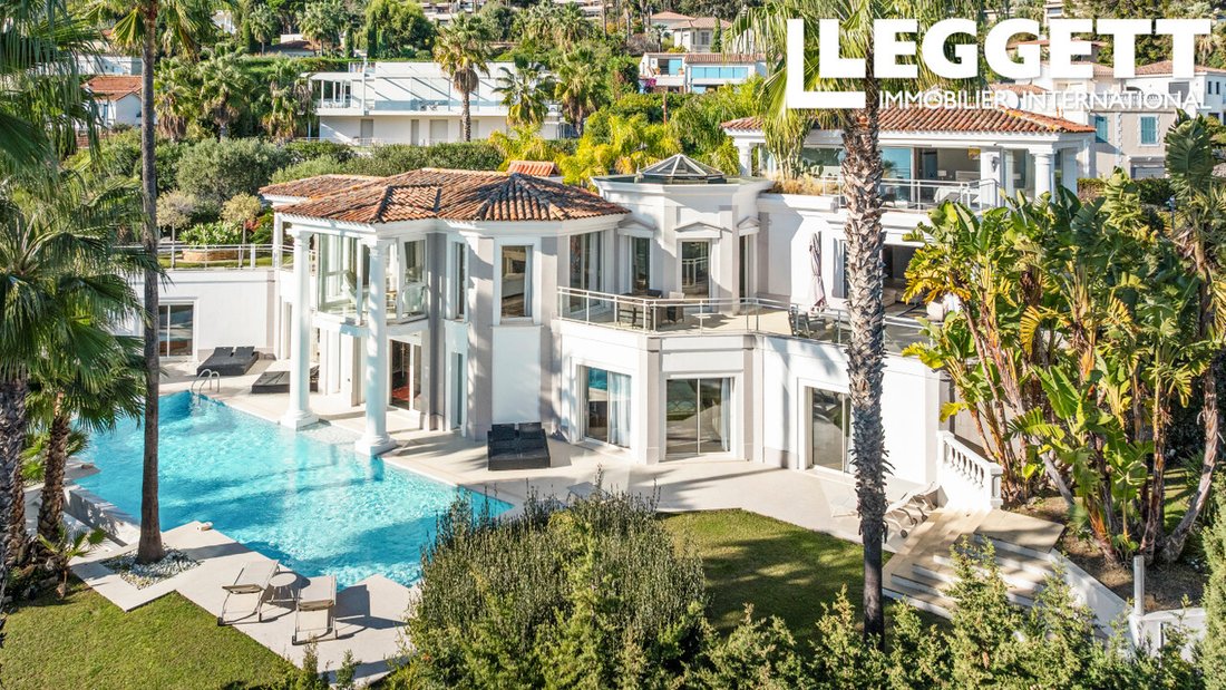 Villa in Centre, Vallauris, France 2 - 16925708