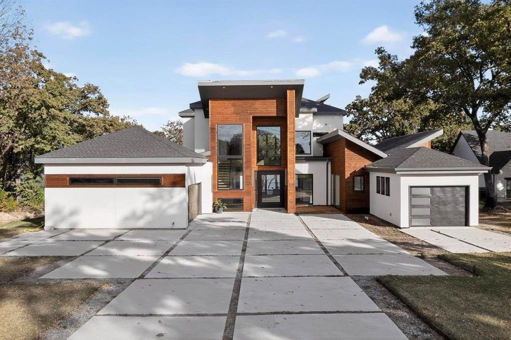 House in Tool, Texas, United States 1 - 16924630