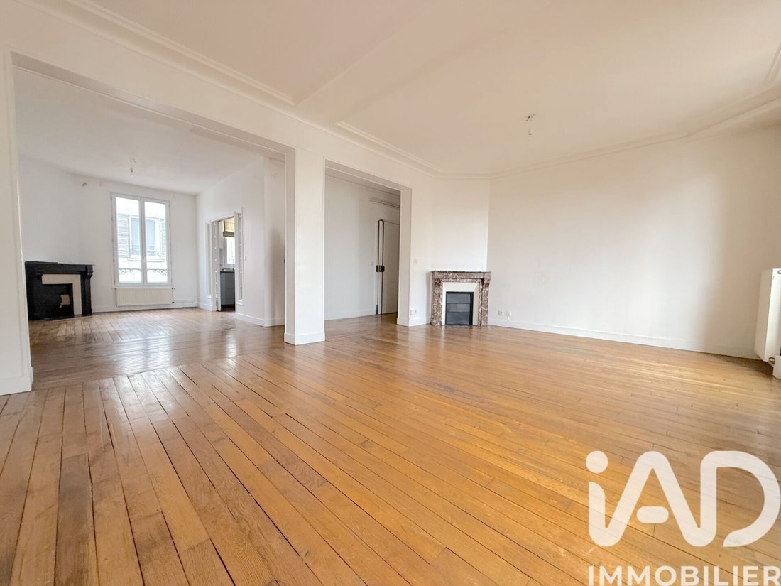 Apartment in Fontenay-sous-Bois, Ile-de-France, France 1 - 16924353