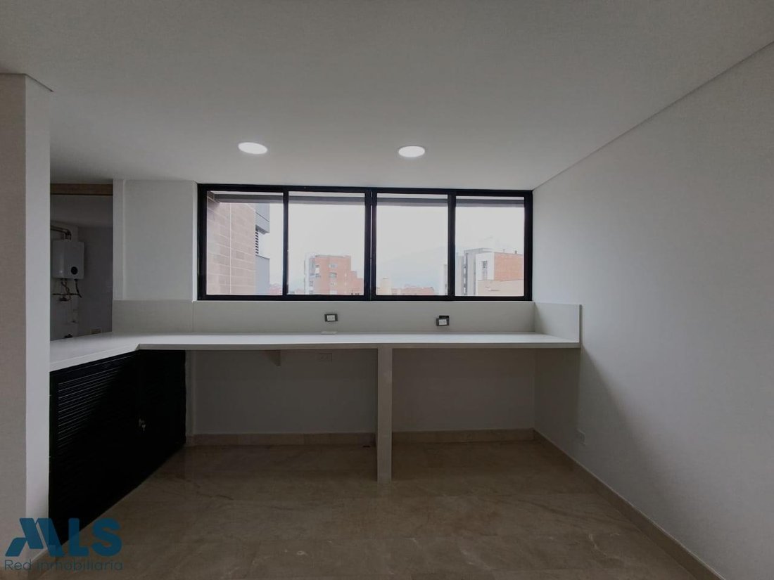 Apartment in Medellín, Antioquia, Colombia 5 - 16923438
