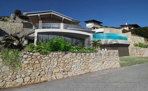 Villa in Salo, Lombardy, Italy 1
