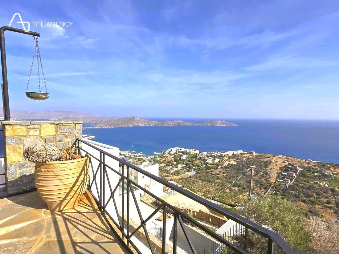 Villa in Community of Elounta, Agios Nikolaos Municipal Unit, Greece 1 - 16926388