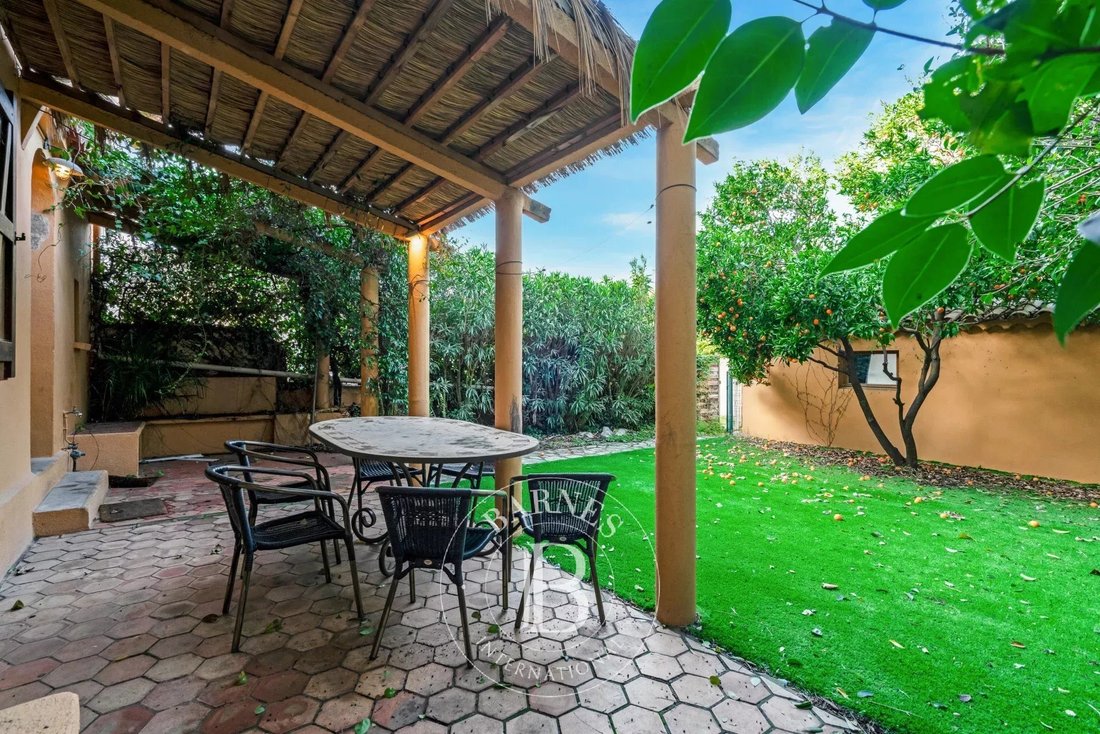House in Zone Ouest Urbaine, Saint-Tropez, France 3 - 16923466