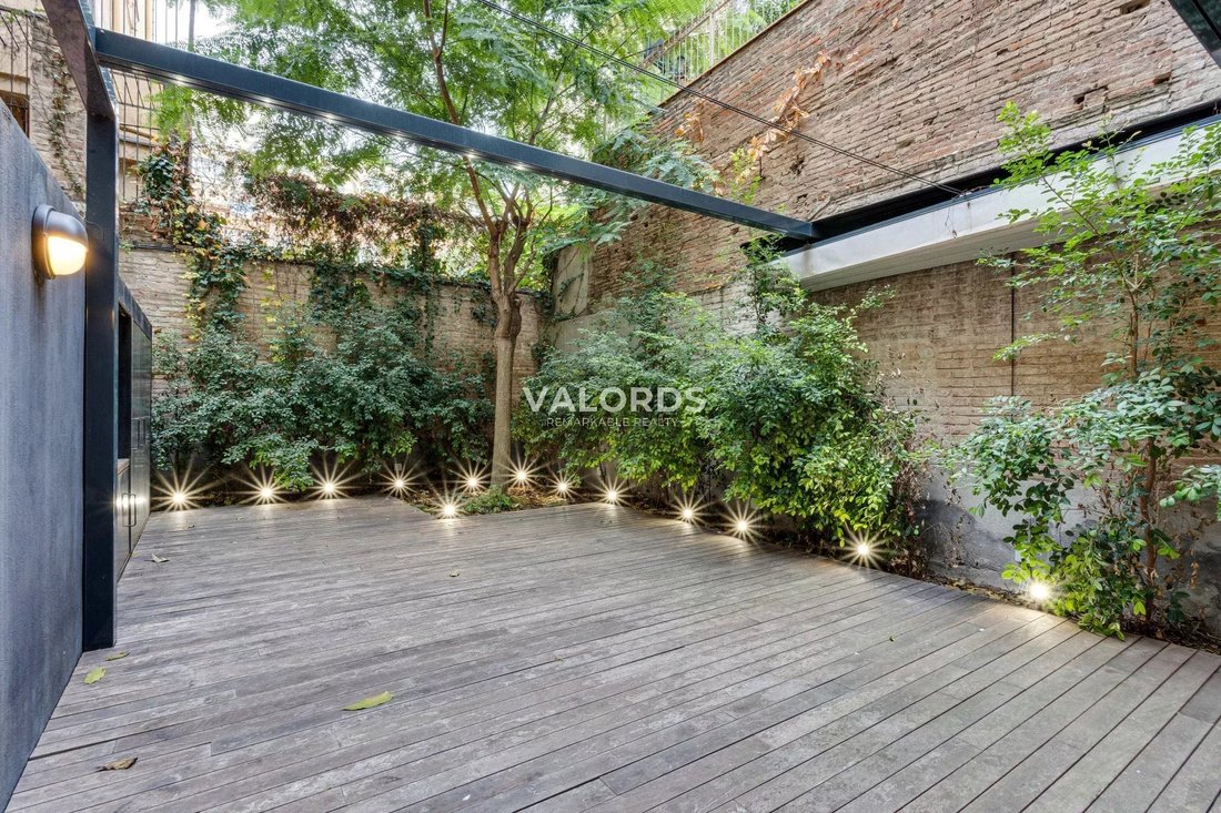 House in Eixample, Barcelona, Spain 2 - 16925577