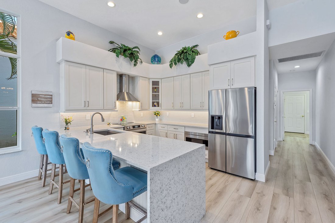 Naples, Florida, United States 4 - 15829677