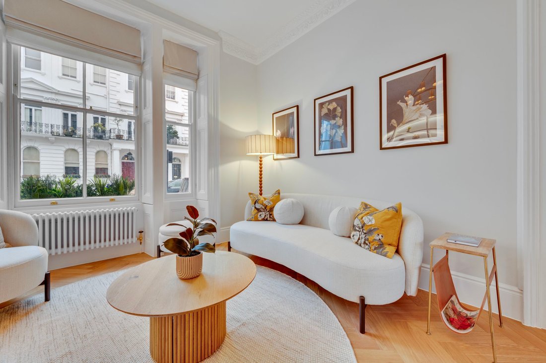 Appartamento a Holland Park, Kensington e Chelsea, Inghilterra 3 - 16924642