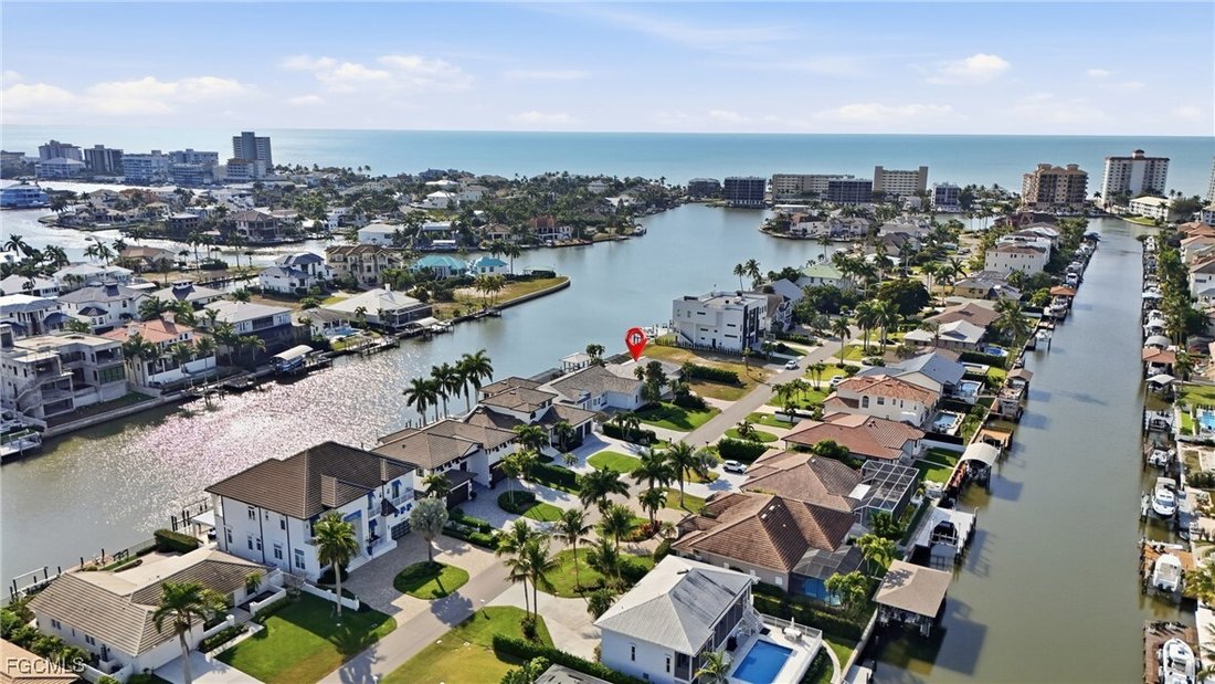 House in Naples, Florida, United States 5 - 16924732