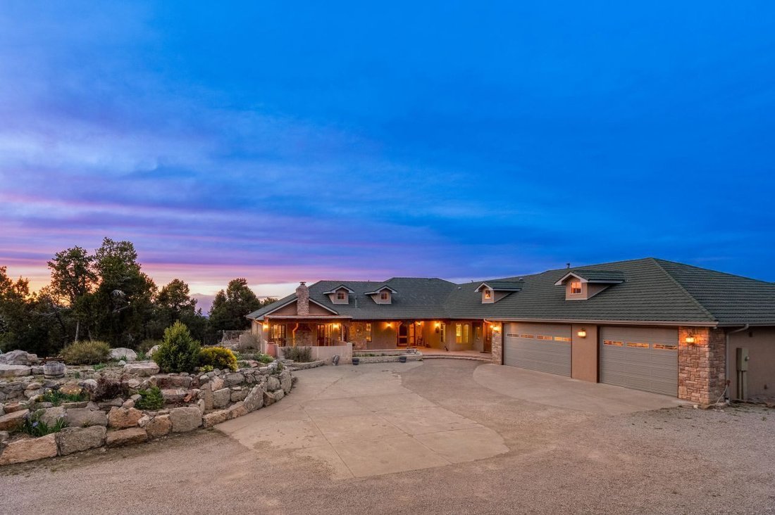 House in Tijeras, New Mexico, United States 2 - 15615280