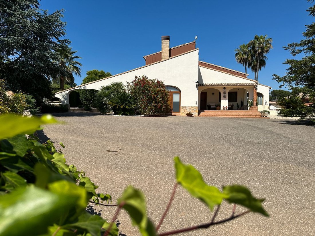 Villa in Ontinyent, Valencian Community, Spain 2 - 16923802
