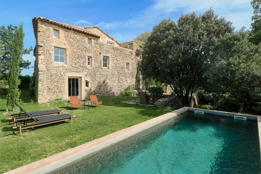 Estate in Uzès, Occitania, France 2 - 16923771