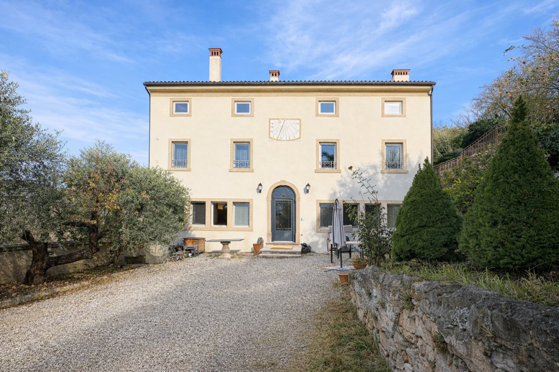 Villa in Soave, Veneto, Italy 1 - 16925879