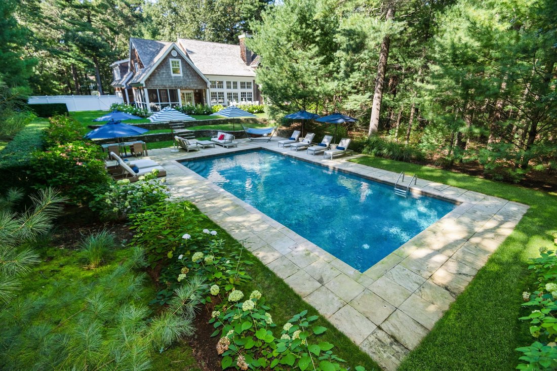East Hampton, New York, United States 2 - 16925512