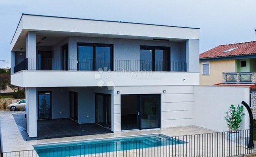 House in Krk, Primorje-Gorski Kotar County, Croatia 1