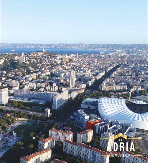 Apartment in Vieille Chapelle, 8e Arrondissement, Marseille 2 - 16926301