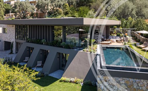 Villa in Mougins, Provence-Alpes-Côte d'Azur, France 1