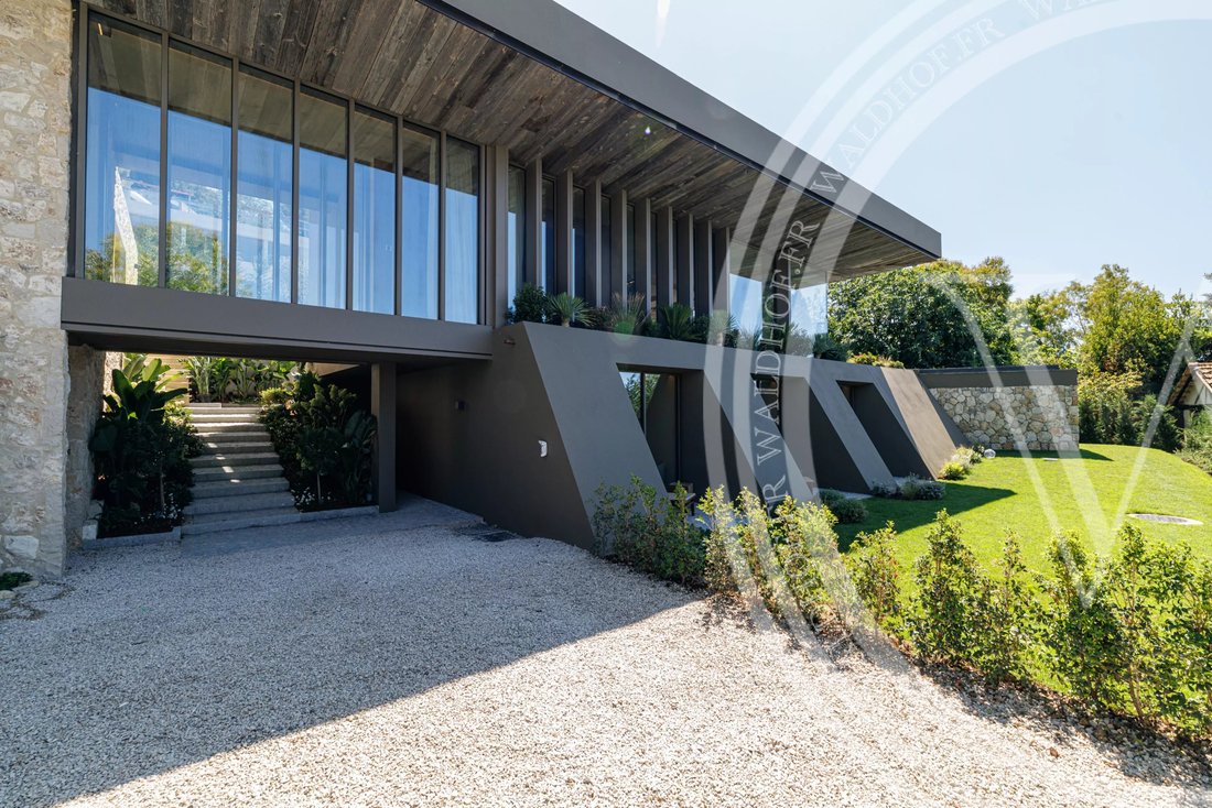 Villa in Mougins, Provence-Alpes-Côte d'Azur, France 3 - 16925451