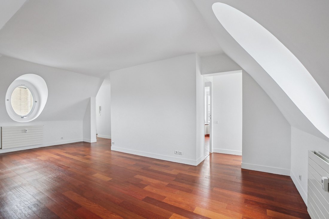 Apartment in Elysées-Madeleine, Paris 8e Arrondissement, Paris 3 - 16923450