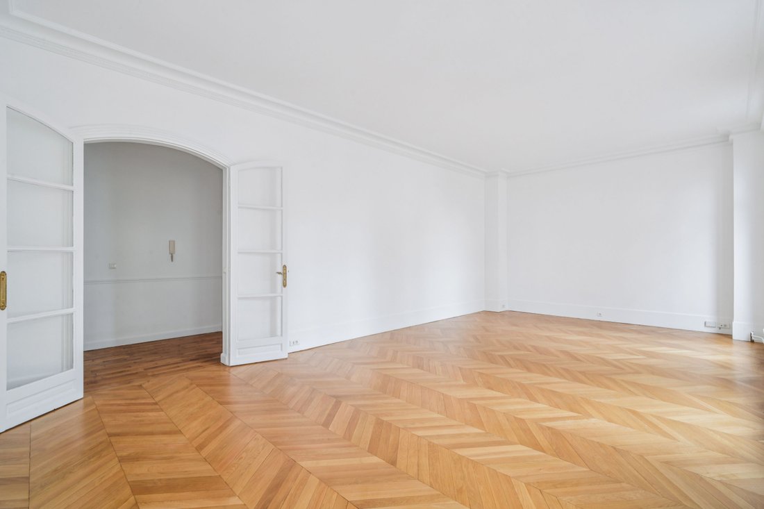 Apartment in Elysées-Madeleine, Paris 8e Arrondissement, Paris 3 - 16923479
