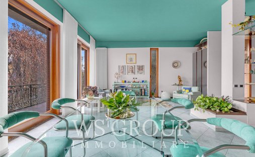 Villa in Carate Brianza, Lombardy, Italy 1