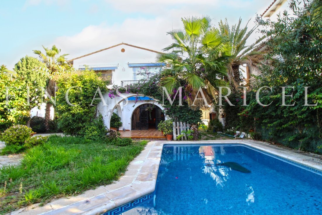 Chalet in Sitges, Catalonia, Spain 1 - 16924043