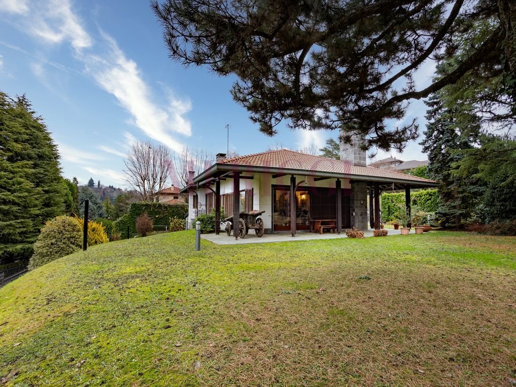 Villa in Sirtori, Lombardy, Italy 5 - 16924934