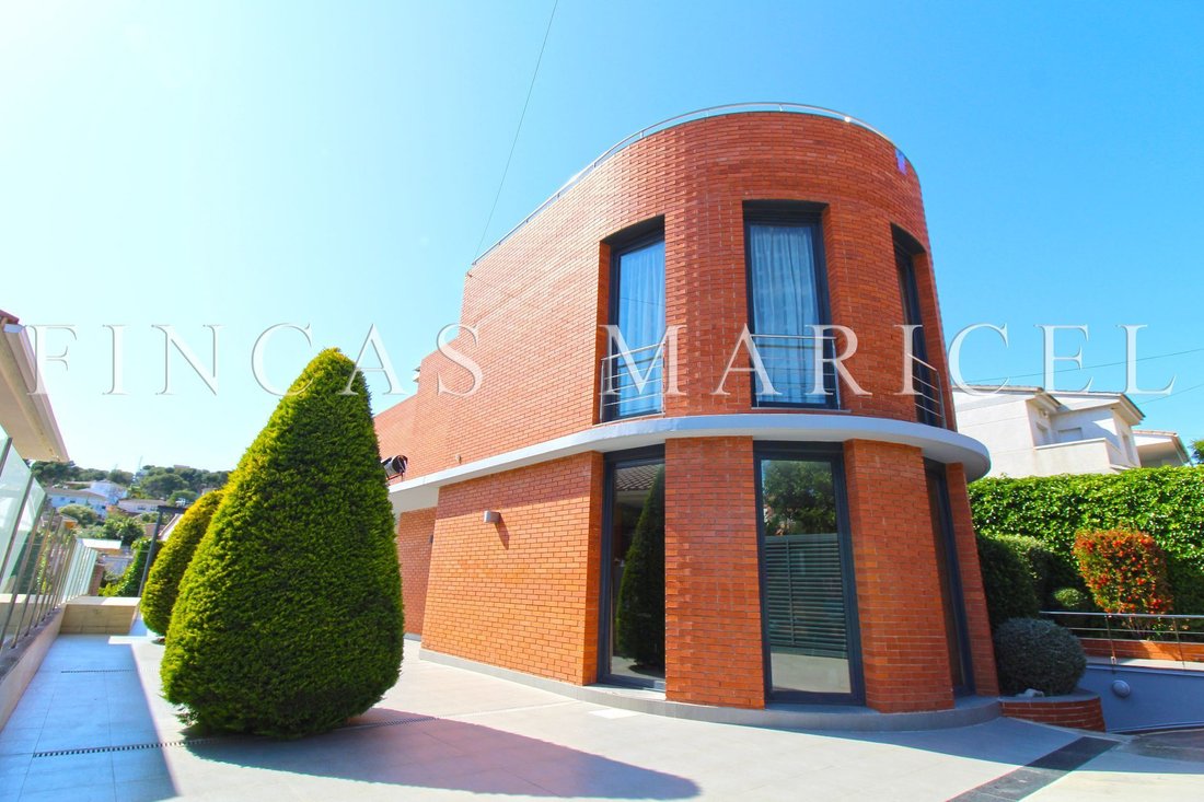 Chalet in Segur de Calafell, Calafell, Spain 1 - 16924113