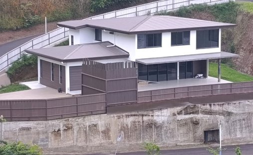 Haus in Faa'a, Inseln über dem Winde, Französisch-Polynesien 1