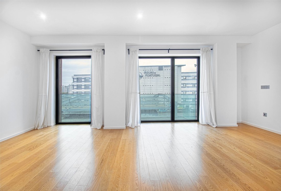Apartment in Avenidas Novas, Lisbon, Portugal 5 - 16923845