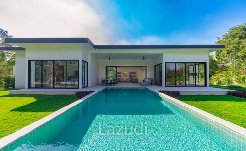 Villa in Huai Sai Nuea, Phetchaburi, Thailand 1