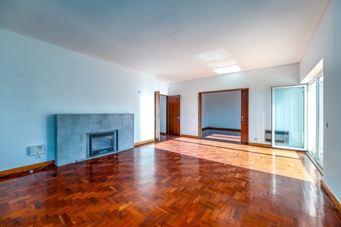 Villa in Carcavelos e Parede, Lisbon, Portugal 2 - 16923854