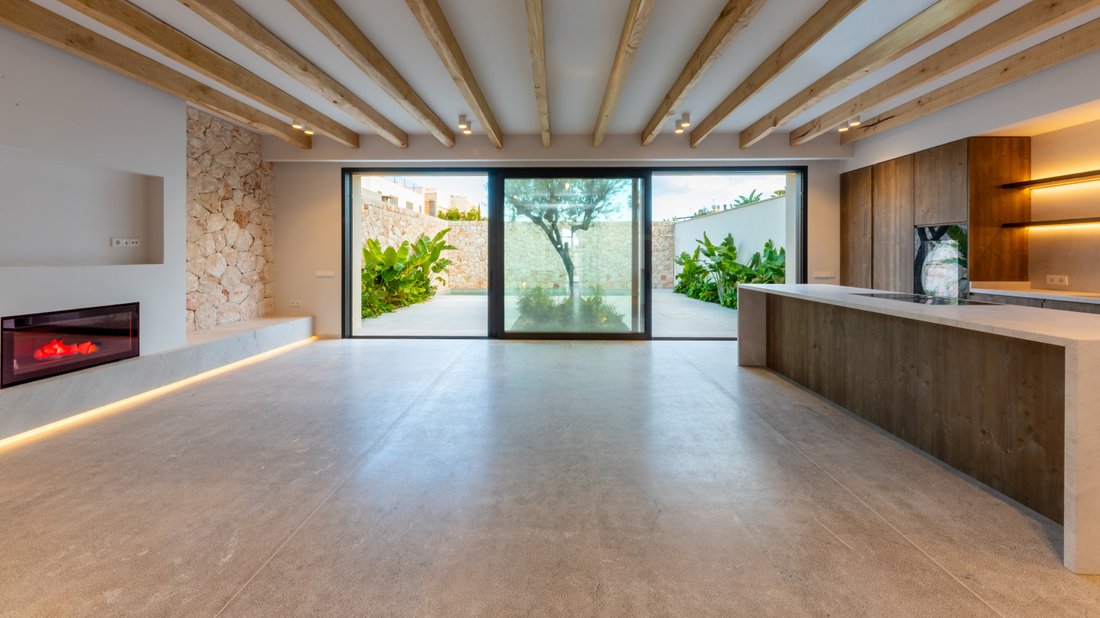 Townhouse in ses Salines, Balearic Islands, Spain 5 - 16404836