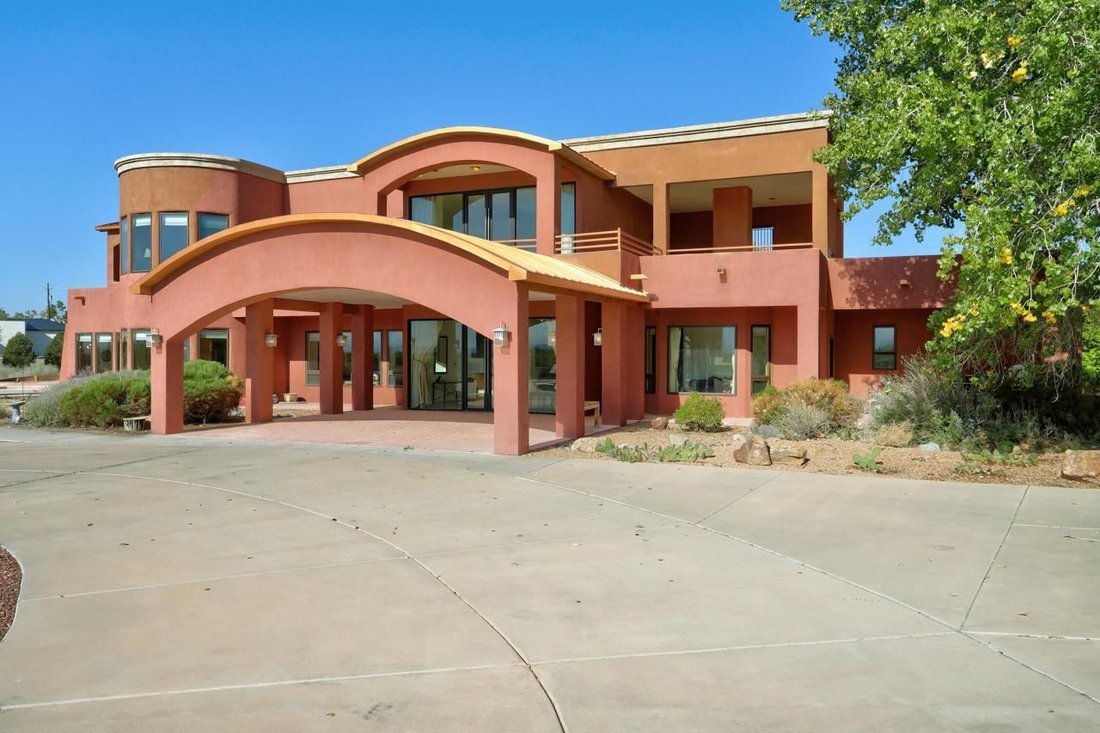 House in Albuquerque, New Mexico, United States 1 - 14782398