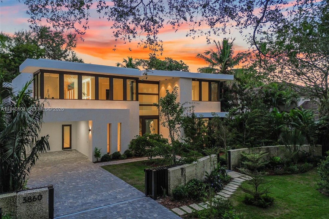 House in Miami, Florida, United States 1 - 16637798