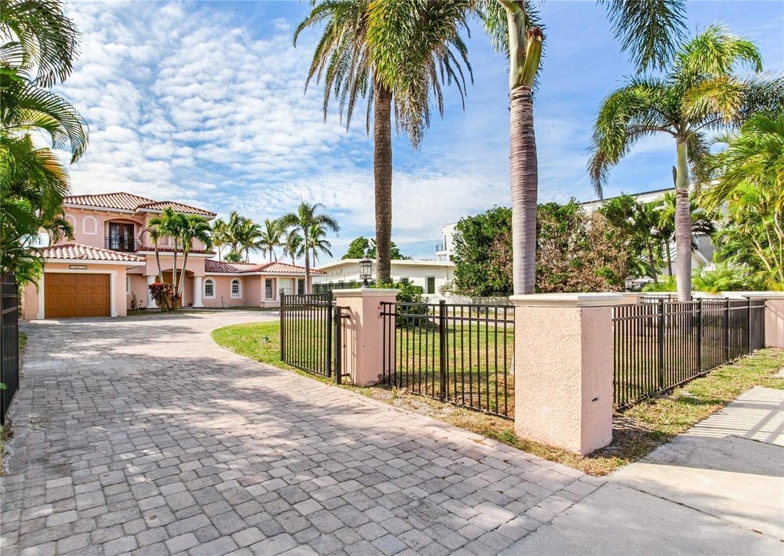 House in Madeira Beach, Florida, United States 4 - 16926159