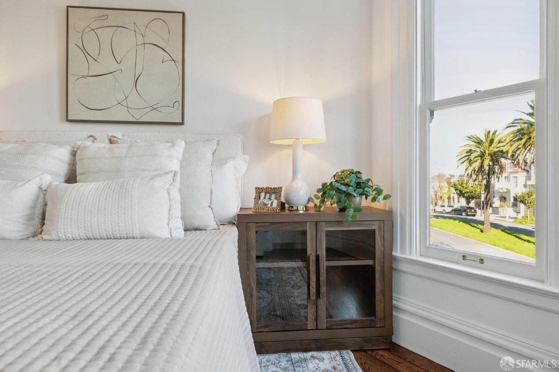 Condo in San Francisco, California, United States 4 - 16925126