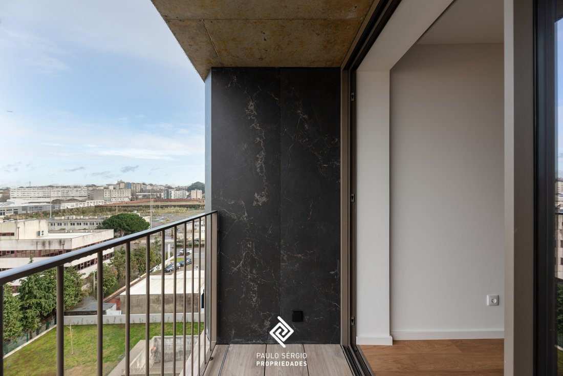 Apartment in Matosinhos e Leca da Palmeira, Porto District, Portugal 4 - 16923893