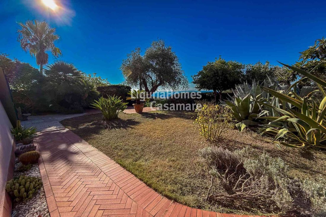 Villa in Pinamare, Andora, Liguria 3 - 16925170