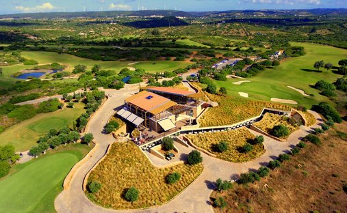 Land in Bensafrim e Barao de Sao Joao, Algarve, Portugal 1