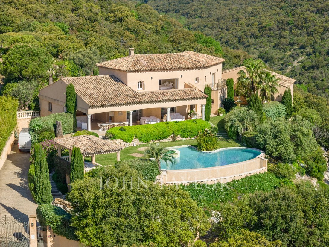 Villa in Grimaud, Provence-Alpes-Côte d'Azur, France 2 - 16321629