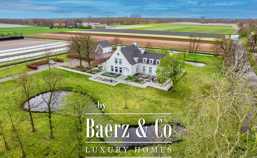 Villa in Lisse, South Holland, Netherlands 1