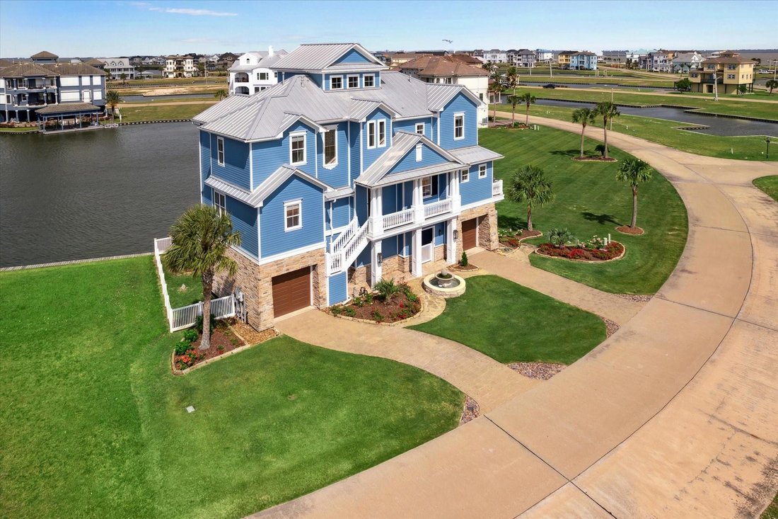 House in Hitchcock, Texas, United States 5 - 16924827