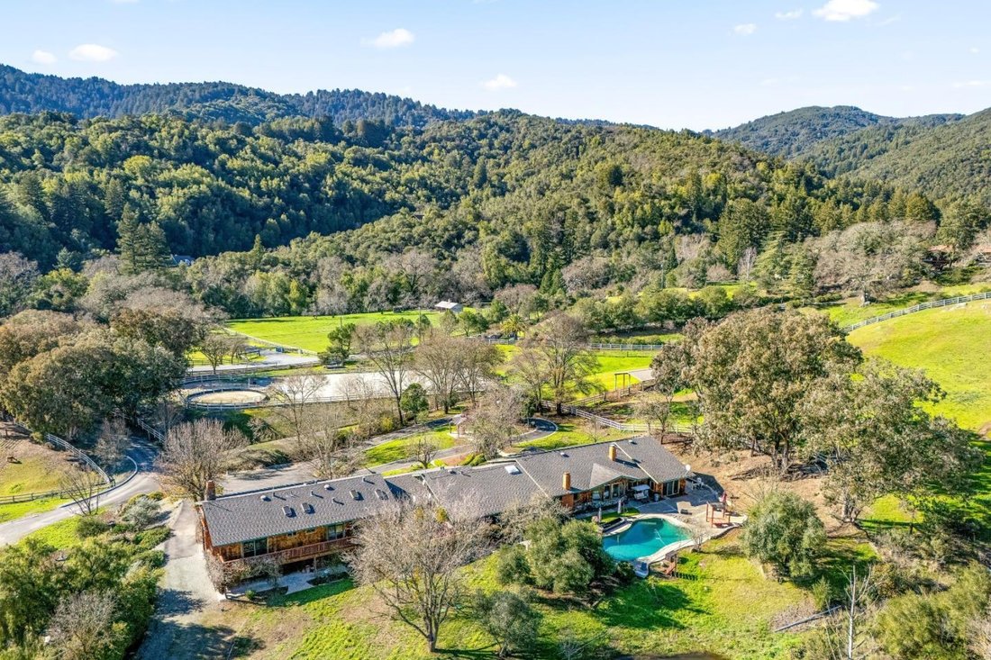 House in Gilroy, California, United States 1 - 16920159