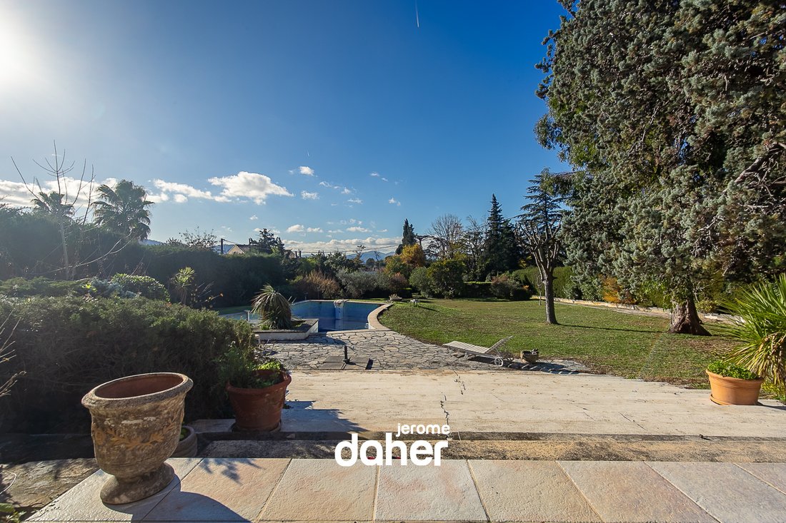 Villa in Est, Gemenos, France 5 - 16923329